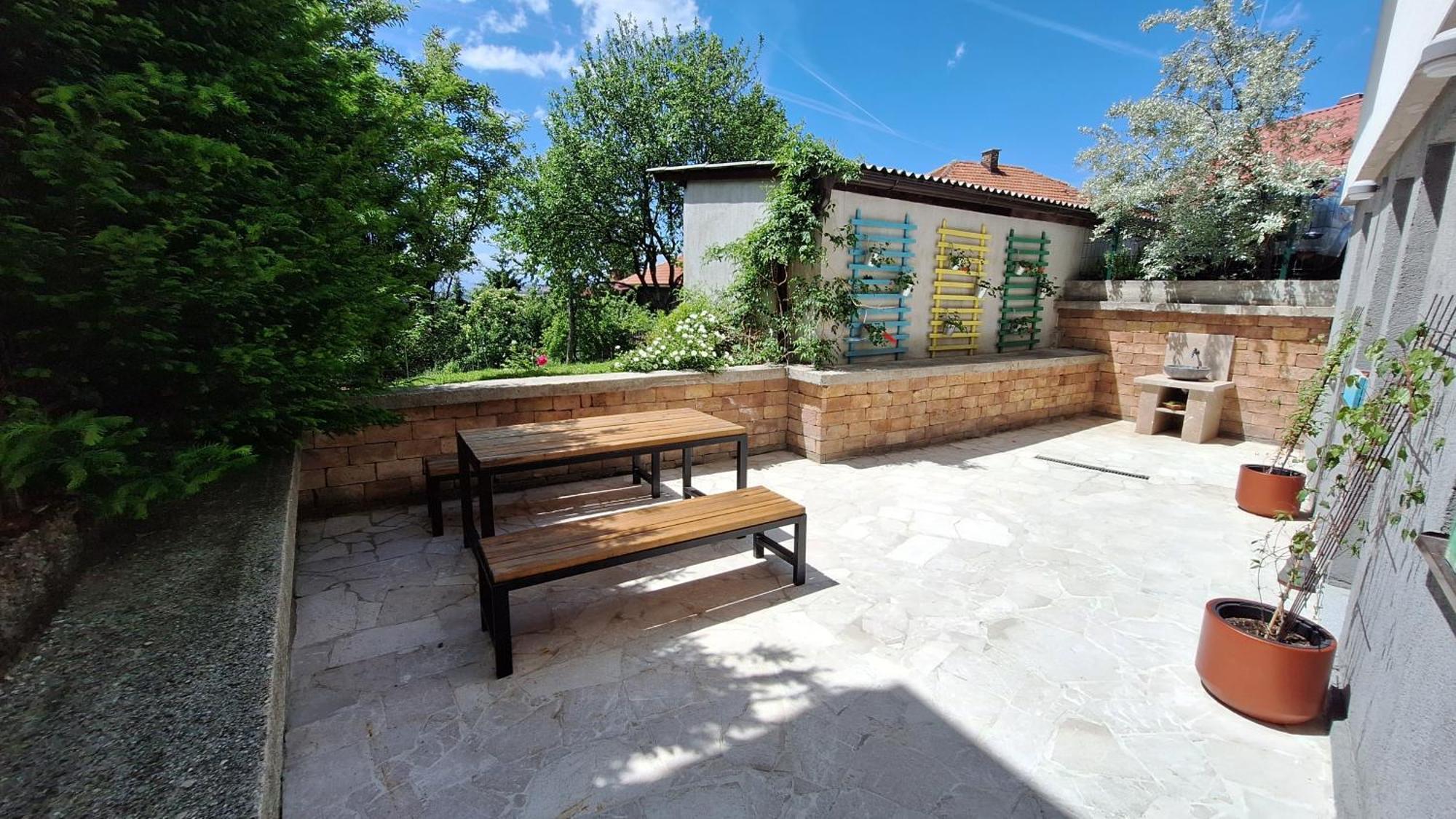 Residence Lubina Сараево Екстериор снимка
